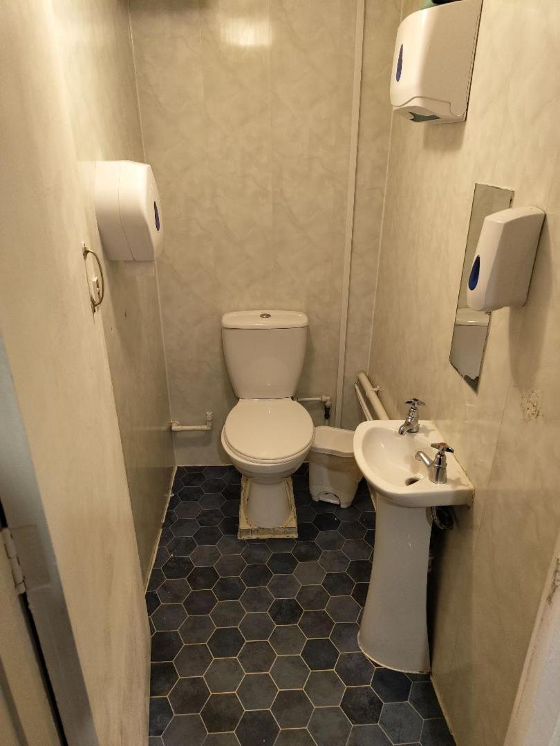 בלקפול The Merlin Hotel מראה חיצוני תמונה