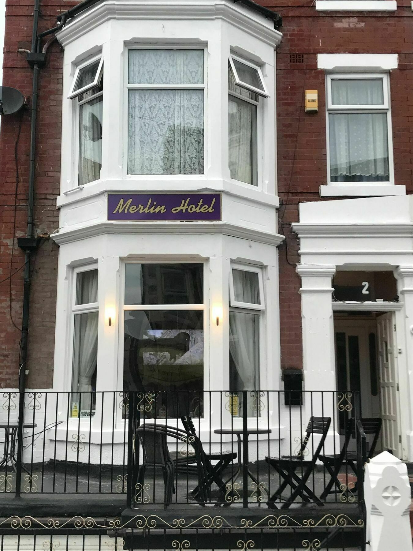 בלקפול The Merlin Hotel מראה חיצוני תמונה